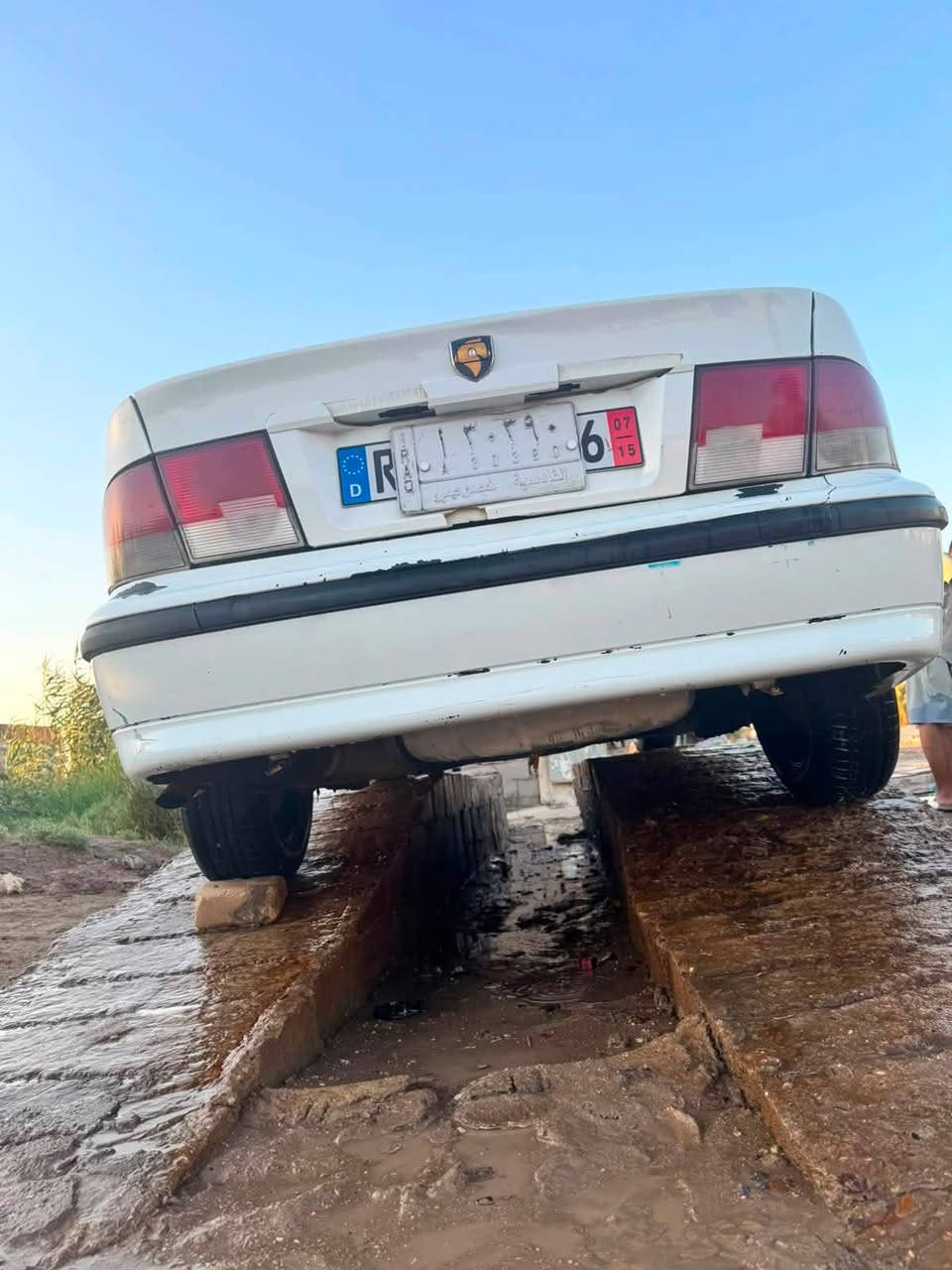 سمند ٢٠١٠ 
سعر ٢٦

***********

