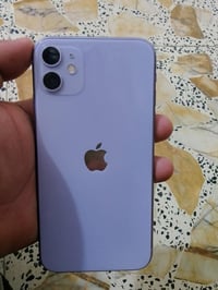 آيفون ١١ • ١٢٨ • بطارية ٧٢