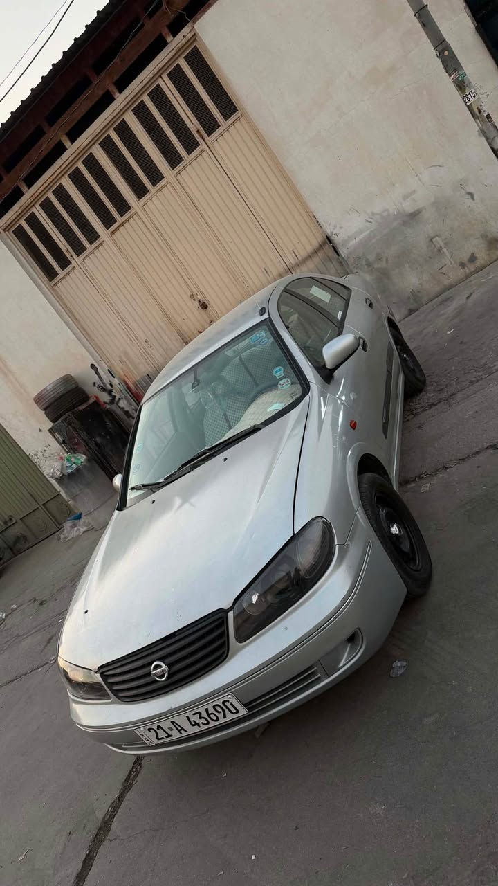 Nissan sunny 2002
نیسان سەنی مۆدێل 2002 کامل پەمپە لەسەر ساغی گێڕ عادی - مەکینە ڕەش - لایت ناو ڕەش و عەدەسە - چوار جام کارەبا - سەنەوی تا 2029 تازەیە بە شەرتی تەحویل و بڕاوەوە غرامە
نرخی 65 گەلاو مەعامەلە 
*********** Singapore
