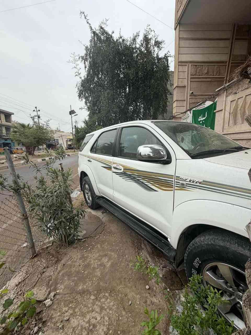 للبيع فور جنر ٢٠٠٨
مكفوله كفاله عامه
٤ سلندر فور ويل با اسمي 
السعر ١٥٣$ 
للتواصل اتصل على الهاتف***********
الي ميعجبه لا يعلق رجااااااااآ

