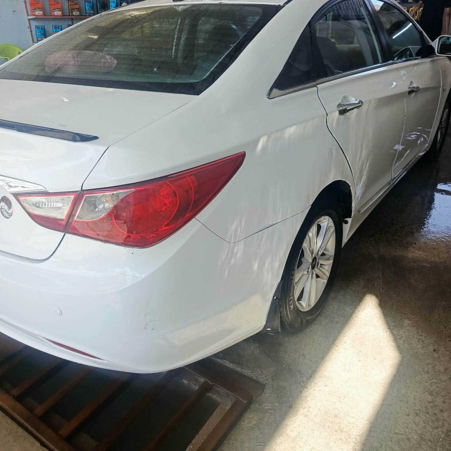 سوناتا موديل  ١٣ غاز خط واحد  كير محرك تبريد مكفولات سياره جاهزه. للاخير. كشرها مثل ما واضح. كارتون سياره  كصه جنطه رقمها الماني مال سياره  بيه حادث بعناها تفصيخ وبقه الرقم ححطينا ع هاي يعني رقم وسنويه.  ب ٤٠ وبيه مجال طبق الاصل *********** مكانه نجف
