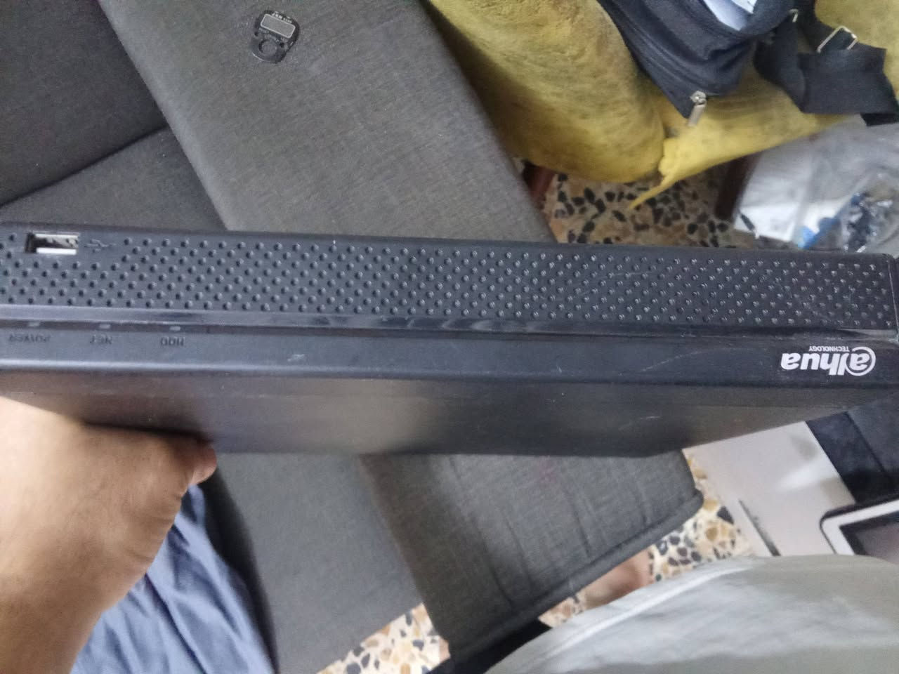 اكس في ار عدد /٤ ويو بي اس عدد /٣
المكان بغداد حي العامل ***********
