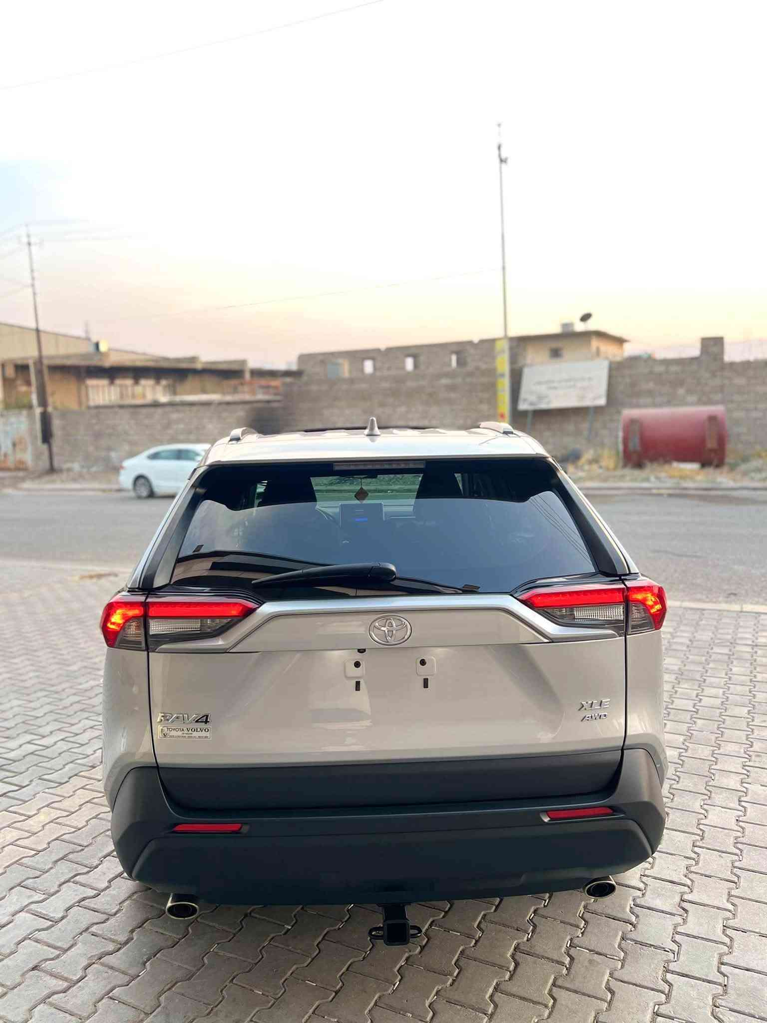 RAV4 XLE AWD 2024
للبيع فقط

ماشي ٢٨ الف مايل

بنزين

وارد أمريكي

فول مواصفات

✅سيارة بدون صبوخ بدون تبديل بدون إرباگ

رقم الشاصي 2T3P1RFV1RW413119

بدون رقم بشرط الترقيم شمالي

💵💵السعر ٢٤٣ $$

مکان سیارة سليماني

***********
