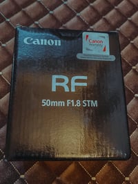 عدسة كانون • ٥٠مم F1.8 • نظيفة جدًا