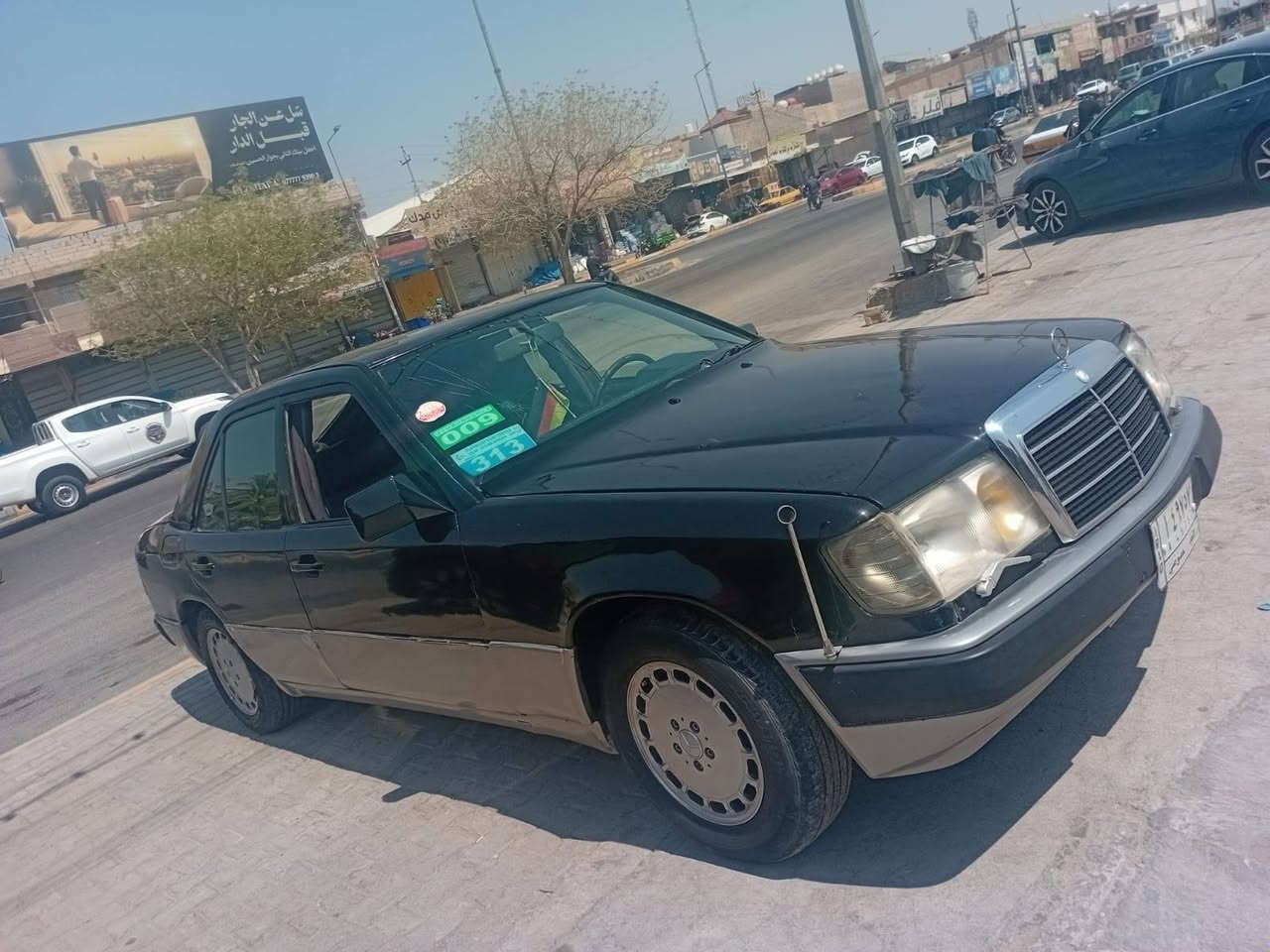 سلام عليكم مارسيدس  للبيع جاهزه سياره رقم نجف محور كير ومكينه ففتي مابيها نقص فقط تبريد ب ليك
سعر ٣٠ قفل ***********
مكان كربلا
