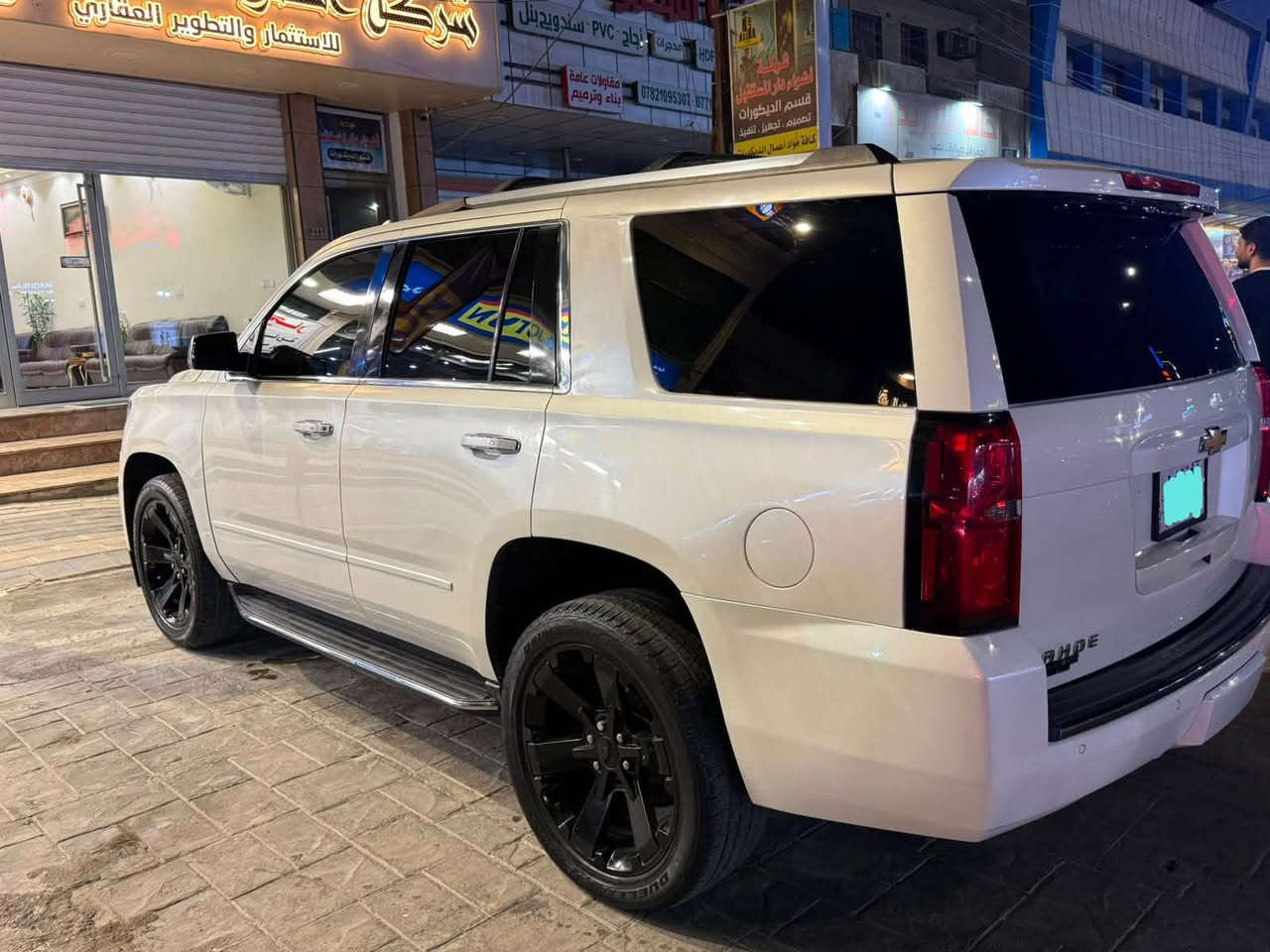 السلام عليكم من رخصت الادمن المحترم تاهو للبيع ادوات كير ومكينه وحداديه خير من الله  فول مواصفات اعلى فئه تاهو Ltz ٢٠١٥ امريكي لون ابيض صدفي كفاله من الكص وكفاله من الشواصي والعشاىر
مواصفاتها
فتحة
خمس بصمات
رادار امامي جانبي خلفي
قاصة كامرة دوارة
كشن هزاز
تحديد مسار
كشن منفصل vip
كشنات كهرباء امامي خلفي
صندوك كهرباء
تدفئة تبريد كشنات
شاشة خلفية
تدفئه استيران 
كشن تدفه وتبريد 
بعد بيها هواية مواصفات
السيارة وارد كندي 
السعر١٥٥ وبيهة مجال شي بسيط   
لتواصل 
***********
