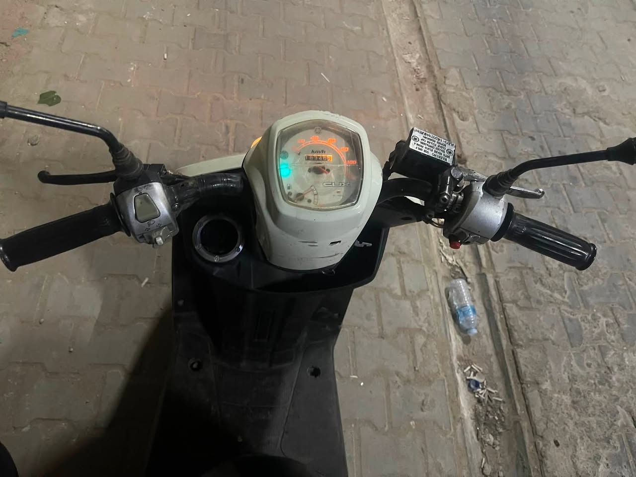 بوليس كابريتى 
مكينه بلاد
كفر بلاد 
كهربائيات كله شغاله 
دبلات تايرات لوك 
ملاحضه بيهى كابريتى تجاريه خوش نوعيه سعر 500 بيهى مجال حك جيه بغداد كريعات استفسار اكثر اتصال ☎️ ***********
