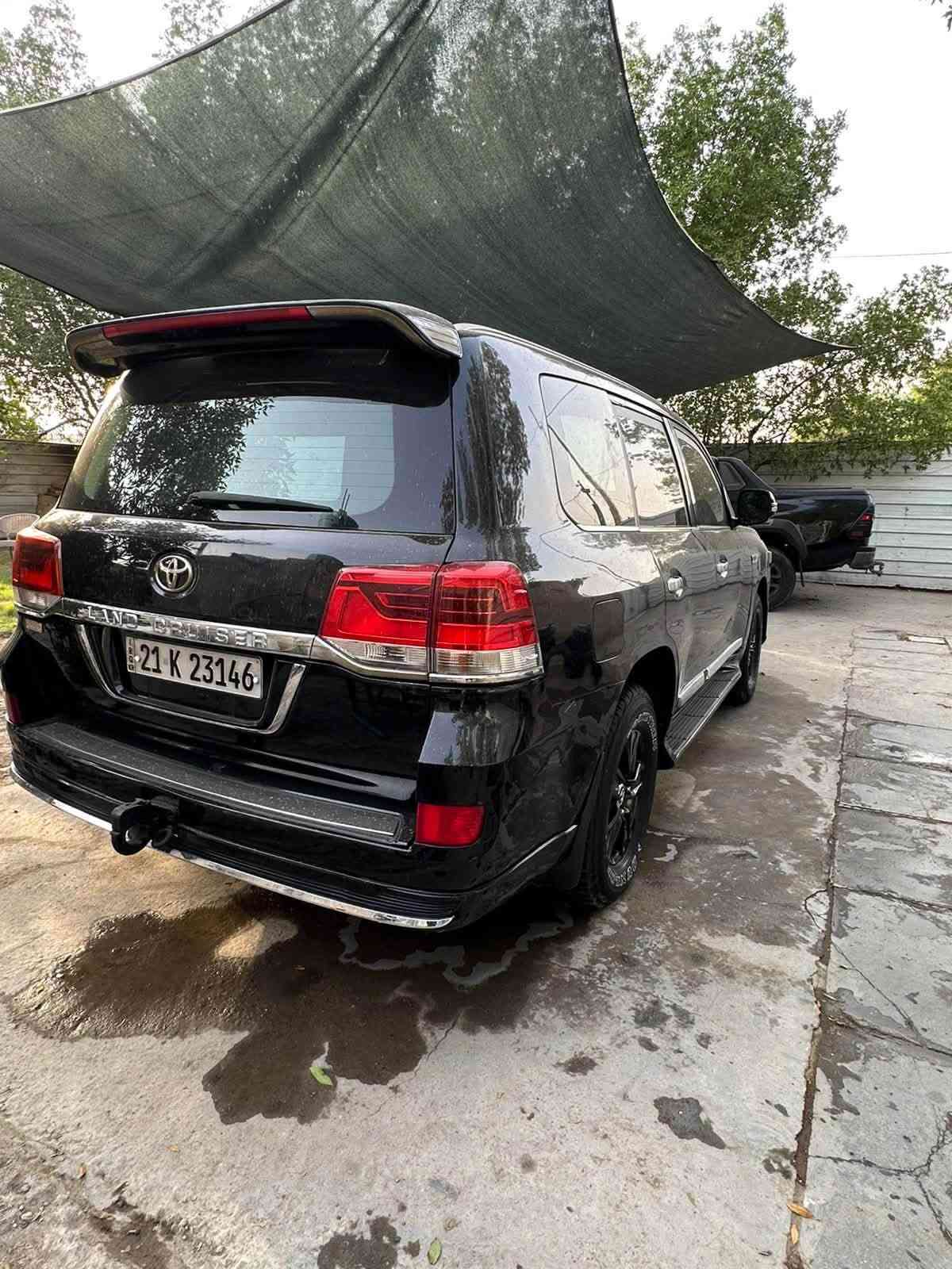 مصفحة B6 • ٢٠١٣ • ديزل ٨ سلندر