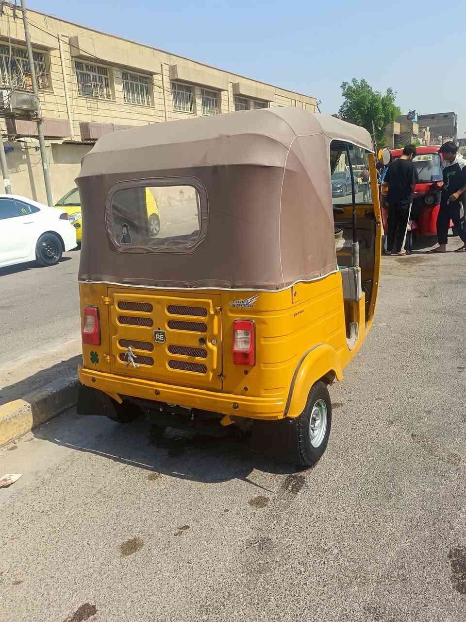 سلام عليكم تكتك البيع كفاله عامه مديل 2019 رقم وسنويه بغداد المكن الكفات الاستفسار علا هيا رقم   ***********

