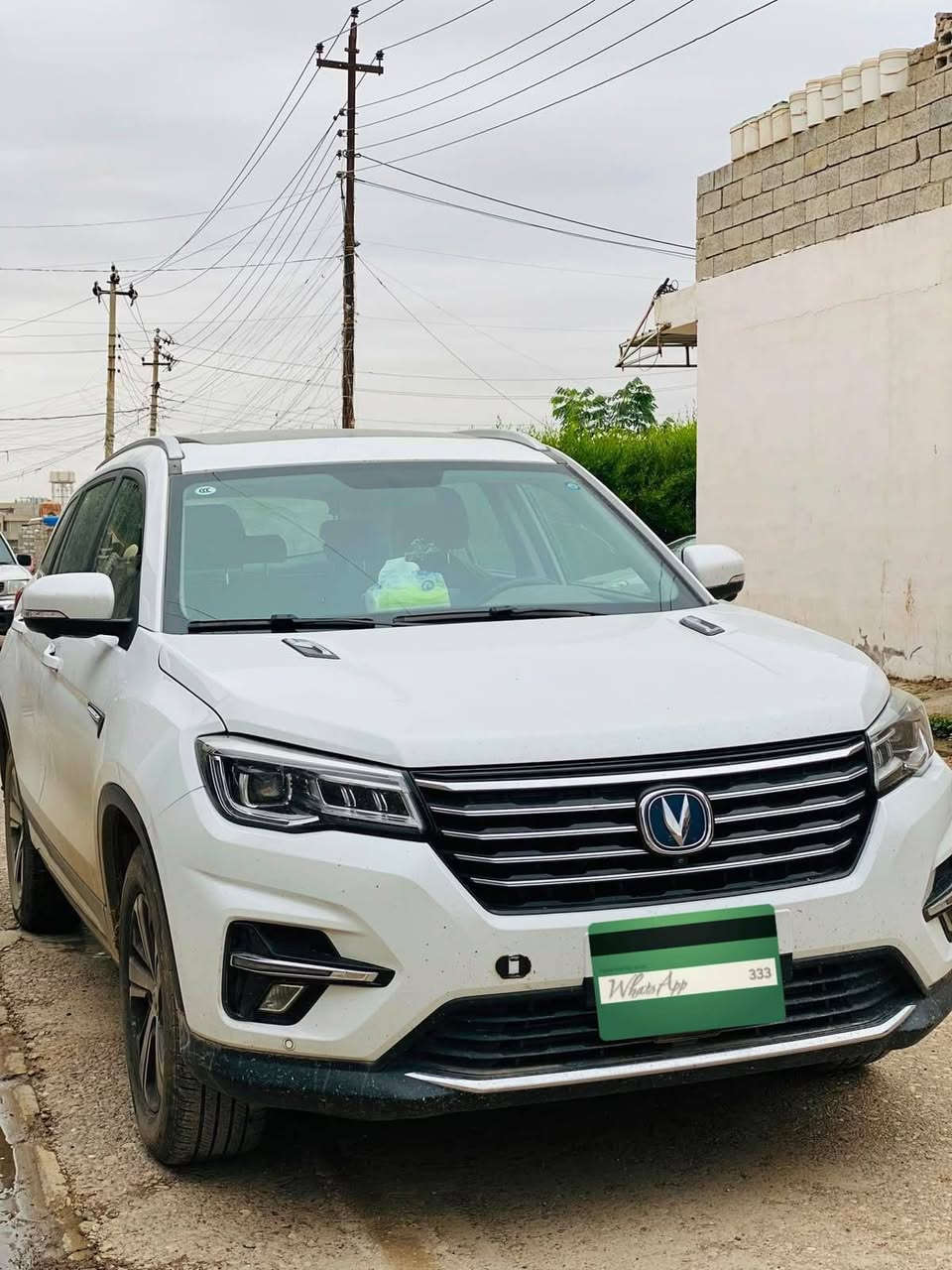 سلام عليكم 
شانجان cs 75 موديل 2019
رقم سليمانية انگليزي سيارة بسمي رقم وسنوية جديد دفتر بانزين تحويل ثاني يوم
السيارة كفالة عامة
كير محرك بلشرط
سيارة فول مواصفات
دفع رباعي 
محرك 1800 تيربو
كشنات جلد 
تبريد قطعتين 
تبريد كشنات امامية
شاشة تحكم
كيج ديجيتال 7 اشكال
كامرات امامية خلفية جانبية
حساسات امامية خلفية جانبية
كامرات 360 درجة
حساسات مري والمري شفط
نضام صعود 
نضام نزول منحدرات
نظام اوتو بارك
مكان السيارة كركوك
سعر السيارة 115 وبيها مجال
*********** كركوك, العراق
