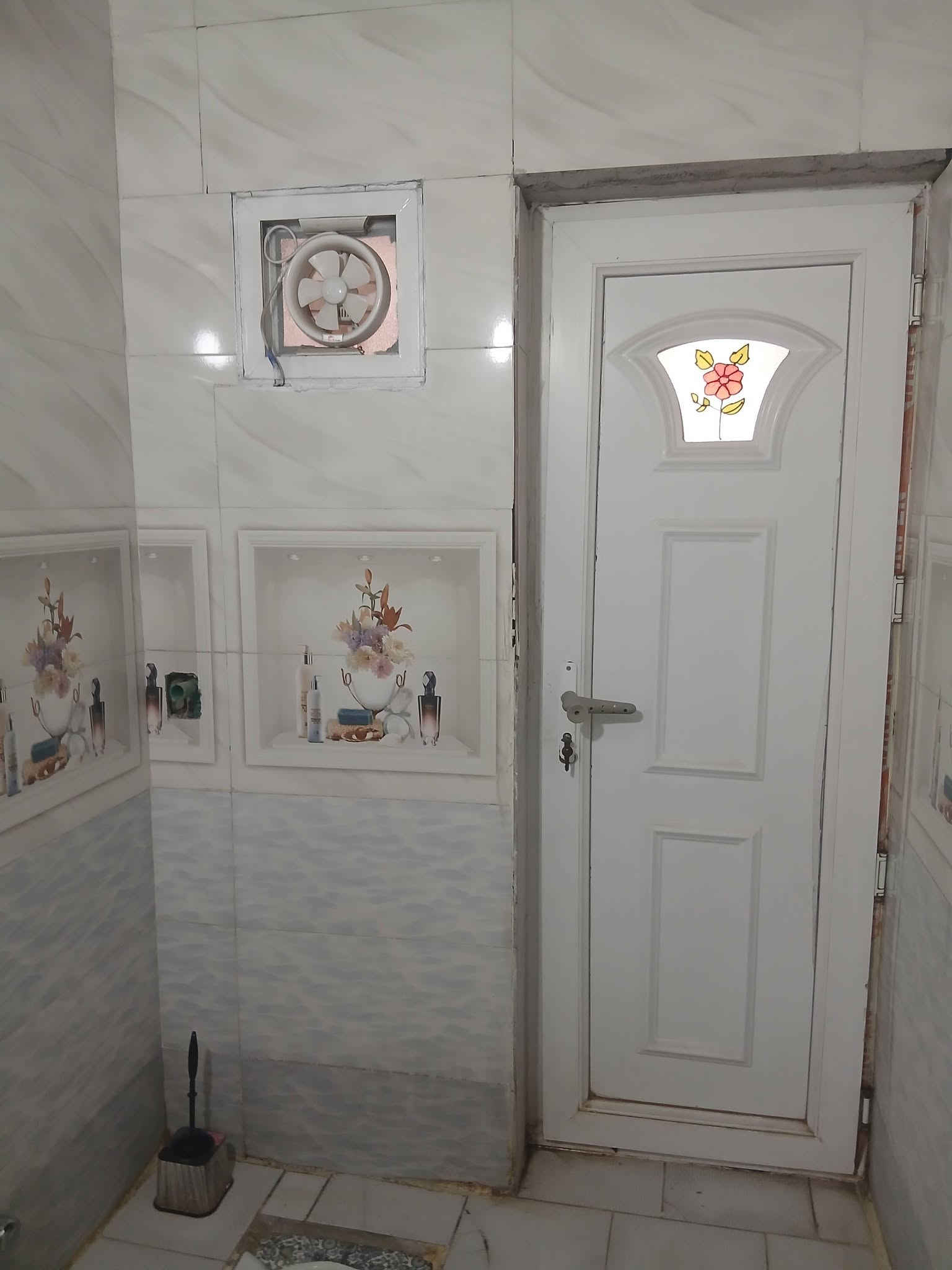 بيت زراعي البيع مساحتها 80 بيت حديث البناء بيت مسلح سيراميك الصقف قرب قاعة بغداد الاتصال على رقم *********** وابي  واتساب
