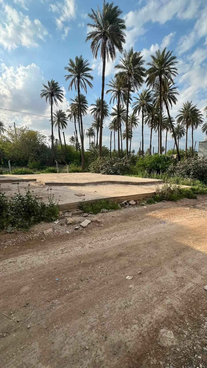 قطعة أرض للبيع – الفحامة
قطعة أرض للبيع في موقع مميز بالفحامة
📍 الموقع: الفحامة، قرب جامع جعفر النداوي
📍 تبعد حوالي 4 دقائق عن جزيرة بغداد السياحية

* المساحة: 200 م²
* الواجهة: 15 م
* النزال: 13 م
* تحتوي على رافت
* تبعد عن الشارع الرئيسي حوالي 200–250 متر
* ملك صرف – سند  25
* الموقع مناسب للسكن والاستثمار
* السعر مناسب وقابل للتفاوض

📞 للاستفسار ***********
