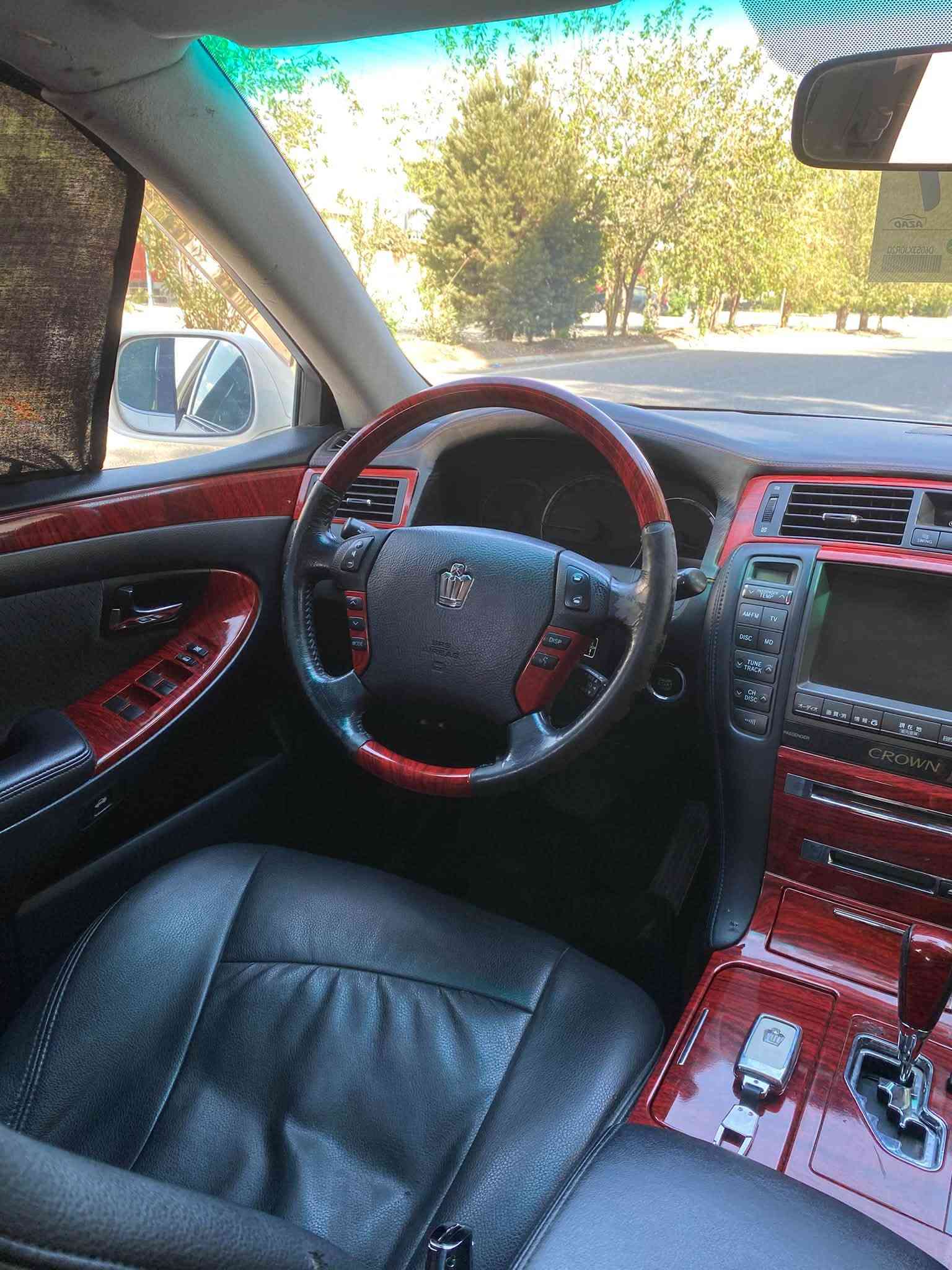ماشەللە لە مالی هەموو لایەک❤️📦
 
Toyota crown shahina 180
 بەسمە ڕەساسی  . سپۆرت 🚀2007 🤍
کۆدی بۆ کراوە   ☑️خاوەن کۆد مەوجودە✔️

گێر گەورەی مەکینە بچووک ئالتونی بازار    ☑️

سەیارەکە بێ بۆیاخە 📦 بێ چاڵ بێ شوخت ڕەقەم یەک بێ ساردو قوپای و  تەنها یەک پەلەی بجوک بۆیاخ ئەوروپای هەیە  سۆنەرەکەیم داناوە . 
 بێ مەسروف بۆ مەسروف مەگەڕێ سەیارەی ماڵانە .
کەڤەر شەنسی کۆسەرە بەشەرت . گێرو مەکینە بەشەرت. کۆد بەشەرت.

  ( سەیارەکە بڕاوەیە بەتامی ساخ  .   شوێن بڕاوەکانی دووراوەتۆ)
 
١٣٦هەزار ڕۆشتووە سەیارەکە.
٣دووگمە 
ناو ڕەشی جلد  ساج سوور ❤️📦ساجەکانی زۆر جوانە ❤️👑

سوکان حەیزەران
شاشەو کامێرە
 لایت ناوچەی کوێر
مجمووعە لێکزز
کوشن کارەبا  
ئاوێنە شەفت
چوارتایەو ویلی لۆکی دینگەی ئستیلی تاقمی لەژێرە 📦      
پاتری لۆک 
کامل سێرڤزز کراوە
برێک بەسراوە
کامل پۆلیش و سماتە کراوە 
جامی دواو پێش هەلگیراوە 
تەبرید ساردو گەرمی مەزبووت

 ڕۆنی گێر و مەکینە گۆڕاوە . 
 
  سەیارەکەمالی مالی دۆستە 🌷 

شوێن (شارەزوور .هەلبجەی تازە)
 
***********
ڤایبەرو وەتسئاپ لەسەرە .
