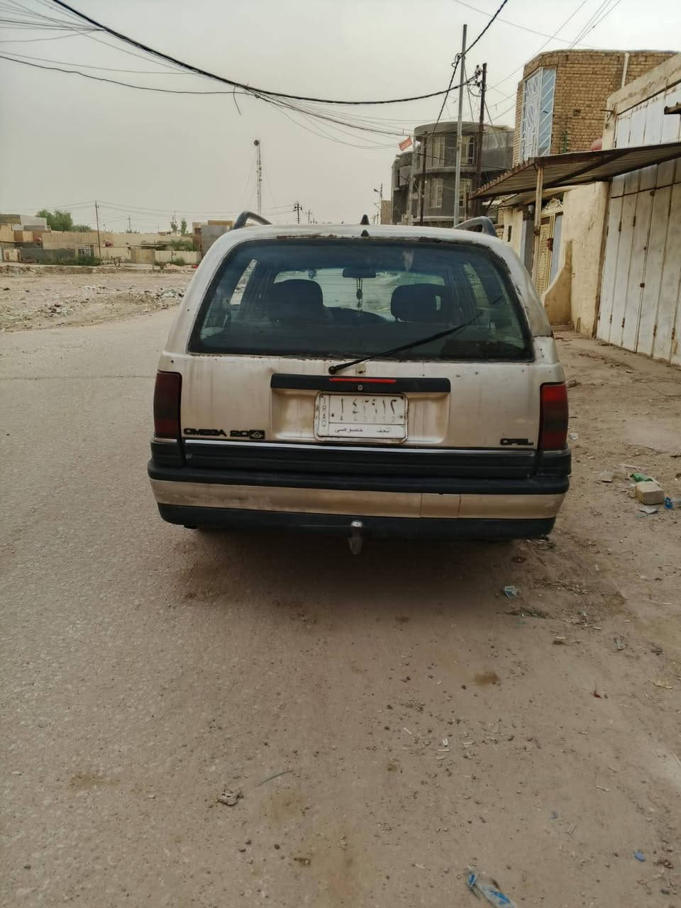 السلام عليكم اوبل اوميكا ستيشن مديل 1993سنوية 28مكينه اوكير او حداديه تخم تاير سياره جاهزه بيع او مراوس السعر (20)اوبيه مجال للطيبين مكاني دوانيه الستفسار ‏‪***********‬‏
