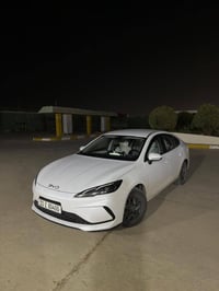 🌹السلام عليكم 🌹 بي واي دي سل فايف 2025 بعدها شركه ماشيه 25 الف كيلو و ...