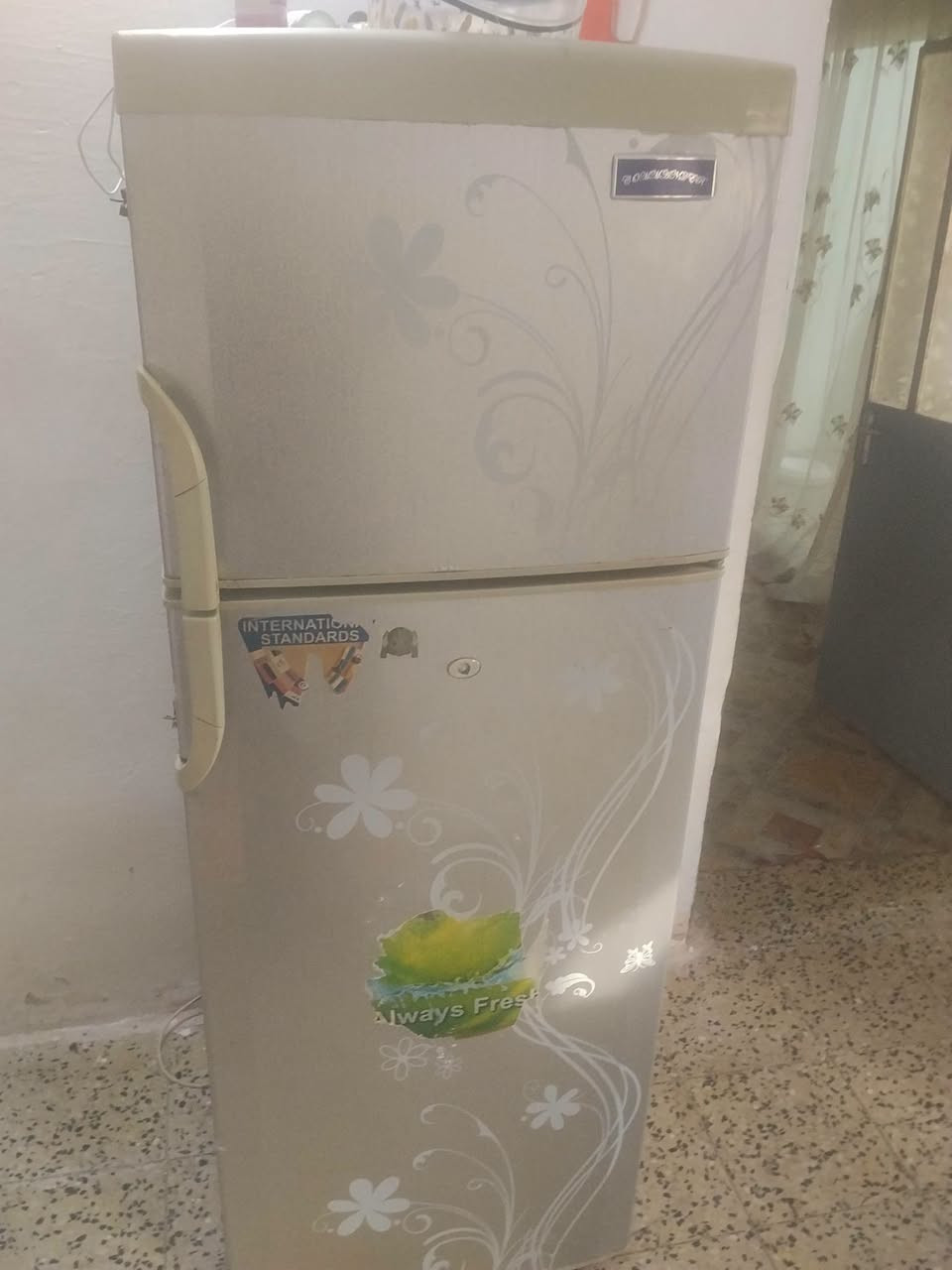 ١٦قدم • نضافه • تجميد