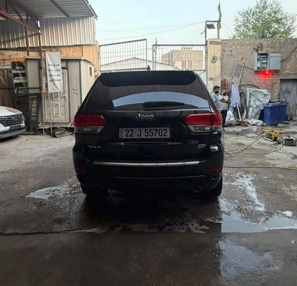 جيب أوفرلاند 2019 خليجي فول مواصفات 
الممشى: 105,000 كم. جكات تصعد وتنزل
كير ومكينة كفالة السيارة باسمي
فول مواصفات
كتاب تظليل، باقي بيه 10 أشهر
باب خلفي يمين بيه كارت ومن الكنر، مع PDR
باب أمامي بنفس الجهة، بيه شبرين PDR
باقي السيارة كفالة
مكينة كير مكفولات بشرط
سياره حيل حلوة ونظيفة 
ماتحتاج مصرف جاهزة من كلشي

رقم صاحب سياره
***********
***********
