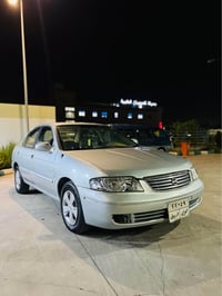 نيسان سنترا • ٢٠٠٤ • كالار