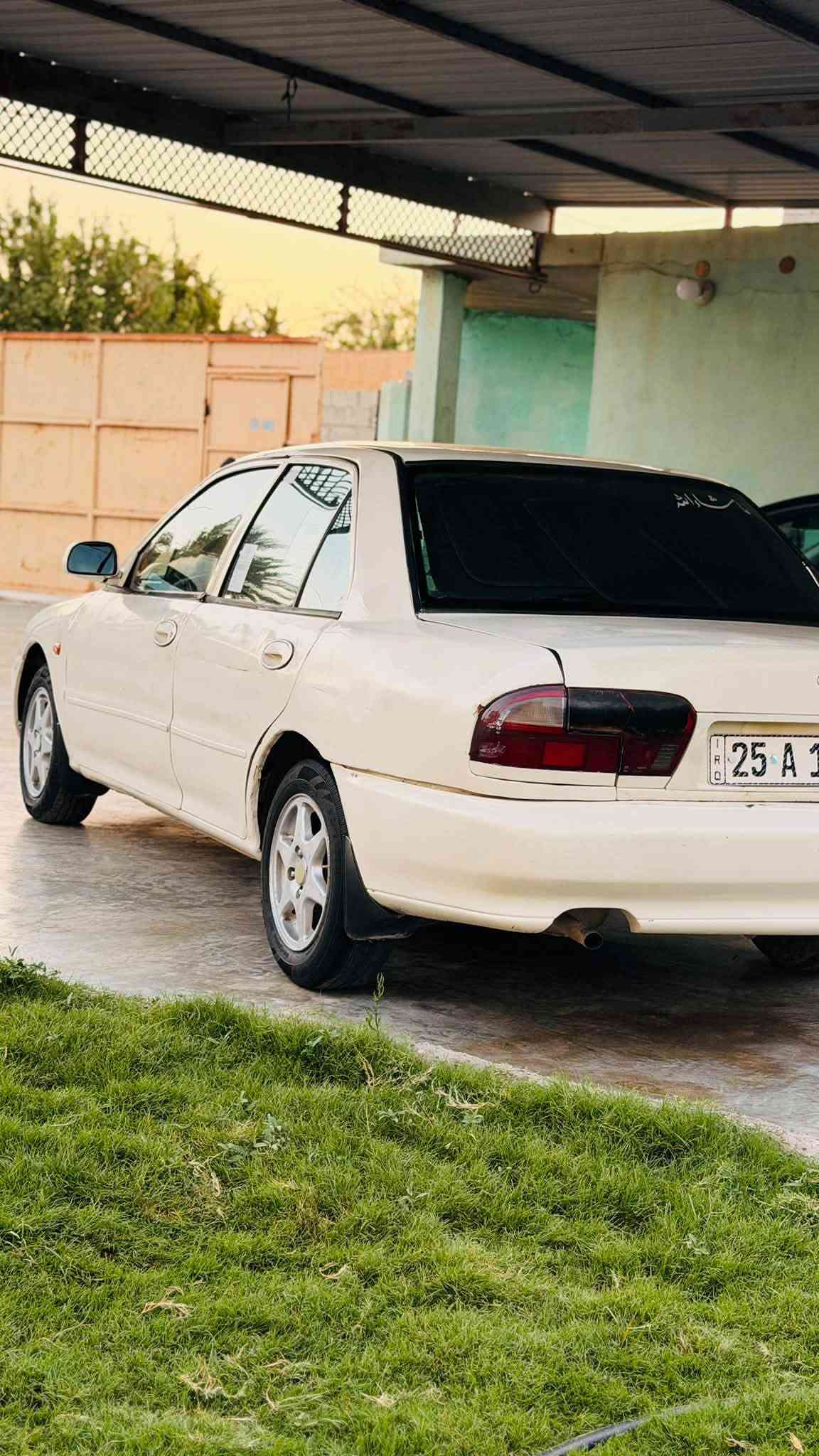 السلام عليكم
براتون 2004 گير اوتماتيك 

رقم كركوك دولي سنويه لل2031 هزه جديده تحويل 

محرك گير شرط 

تبريد ثلج 🧊 تخم تاير كهربائيات كلها شغاله 

ترهم مقدمه وبشهر مع الضمانات 

العنوان الشرقاط اسديره 
***********
***********
