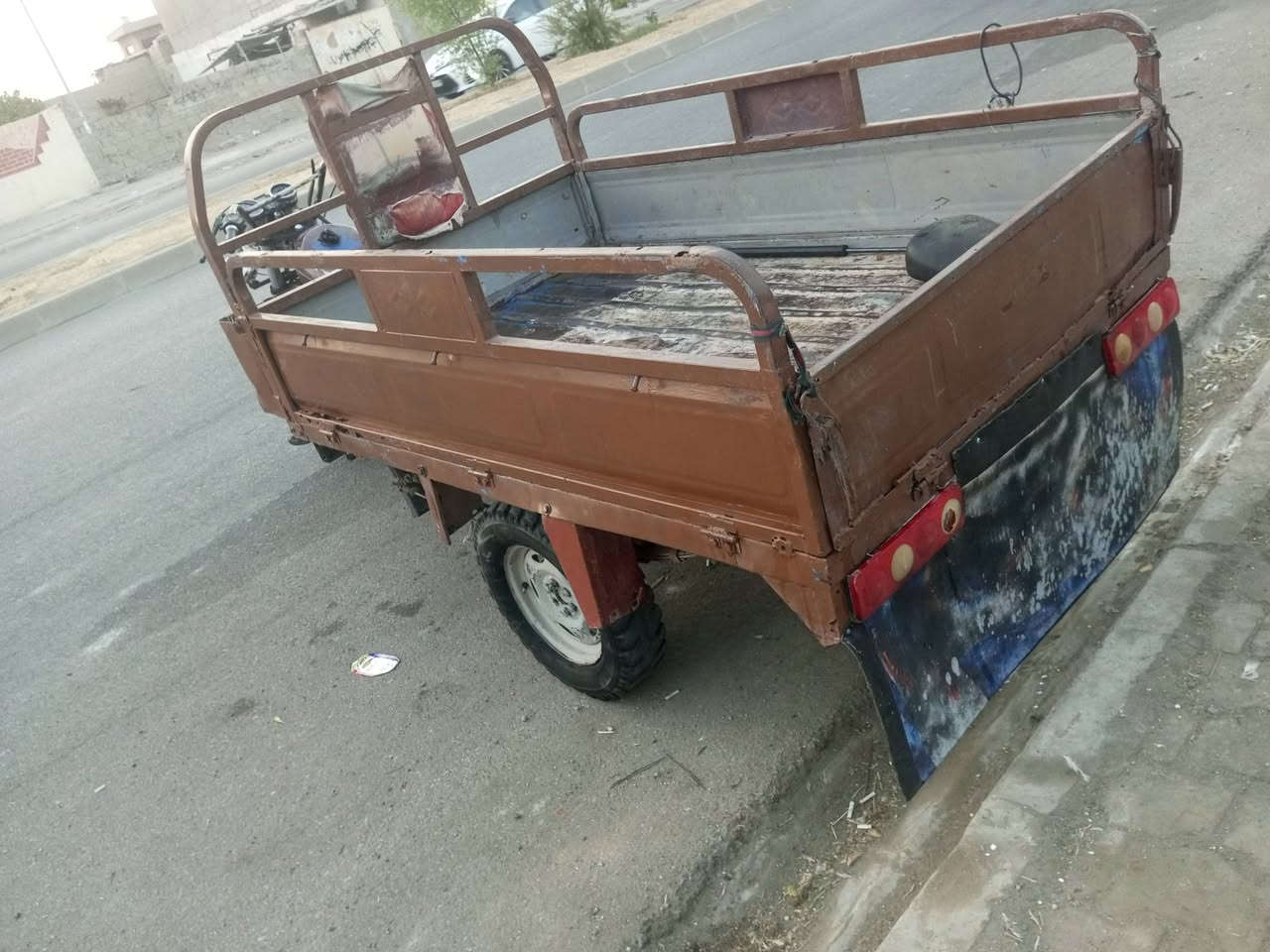 سلام وعليكم ستوته موديل 14 محرك 19ركبه محرك شرط سعره 675 وبيه مجال حك الجيه مكاني كركوك الصياده ***********
