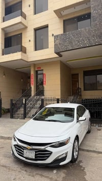 ماليبو ٢٠٢٠ سيارة وارد امريكي حادثها جاملغ وباب فقط  مواصفات lt  كامره...