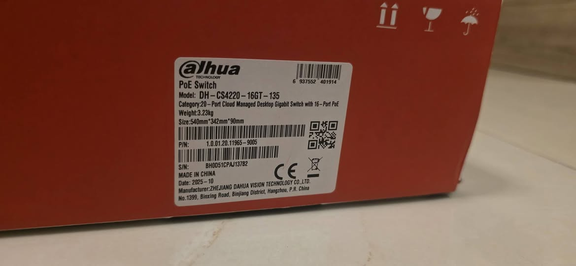 للبيع هاب سويچ دهوا 16 بورت واحد گيگا 
اخوان اشتريت هاب سويچ جديد وما احتاجيته،  اليرغب بالشراء التواصل معي على الرقم *********** واتساب او اتصال
