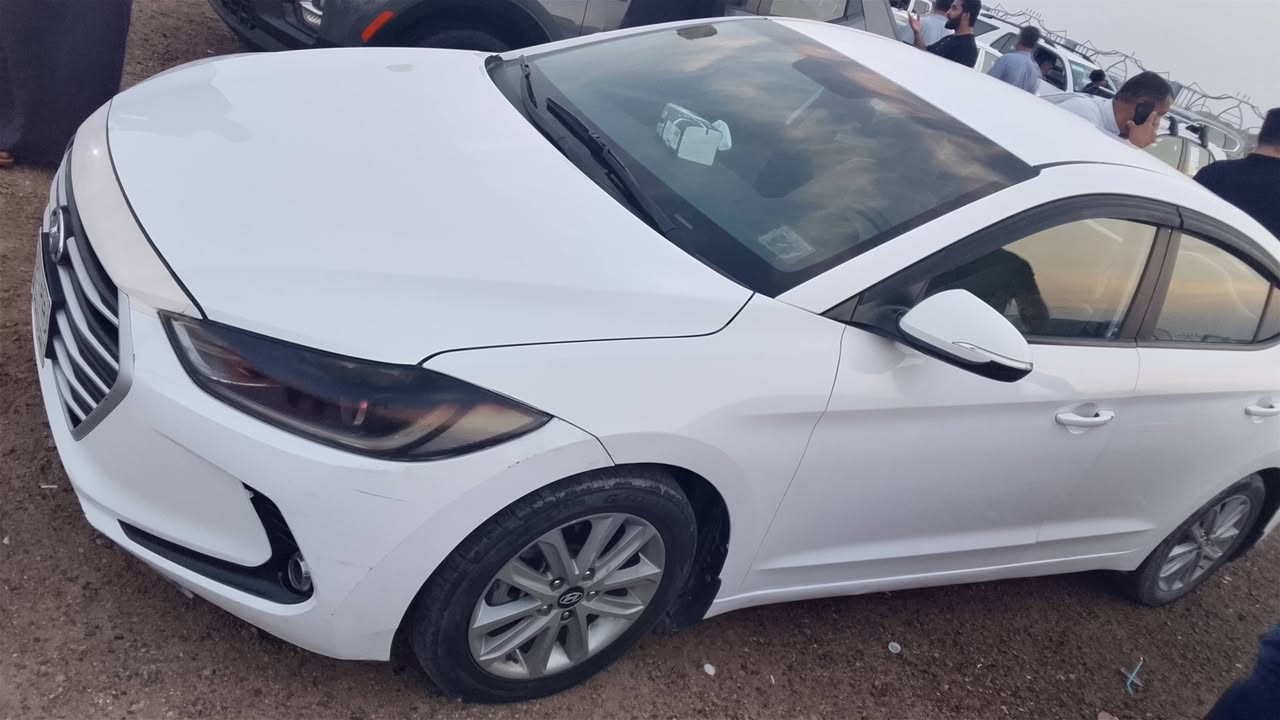 سياره النترا موديل 2018خليجي مكينه 1600 بيهه بارد وطخات سعر سياره 128وبيهه مجال مكاني تقاطع العسكري *********** سياره بسمي البصرة, العراق
