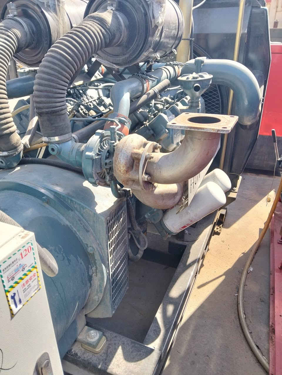 سلام عليكم
وجبه جديدة مولدات دايوو دوسان 
مولدات دايوو دوسان V8 عدد 2 بلادي 
حجم توليد 400 KAV 
توصيل جميع محافظات العراق / العنوان اربيل 
*********** + *********** + واتساب

