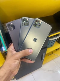 ايفون ١١ برو ماكس • ٢٥٦ • بطاريات ٨٨+٨٣+٨٥