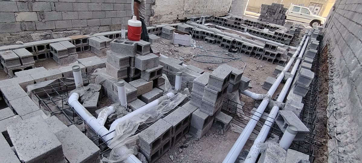 طريقة عمل مجاري الرفت قطعة ١٠٠م ٥×٢٠
تأسيس رفت بطريقه صحيحة 
تثبيت انابيب المجاري داخل الاساس الرفت 
للاتصال ***********/ ***********

