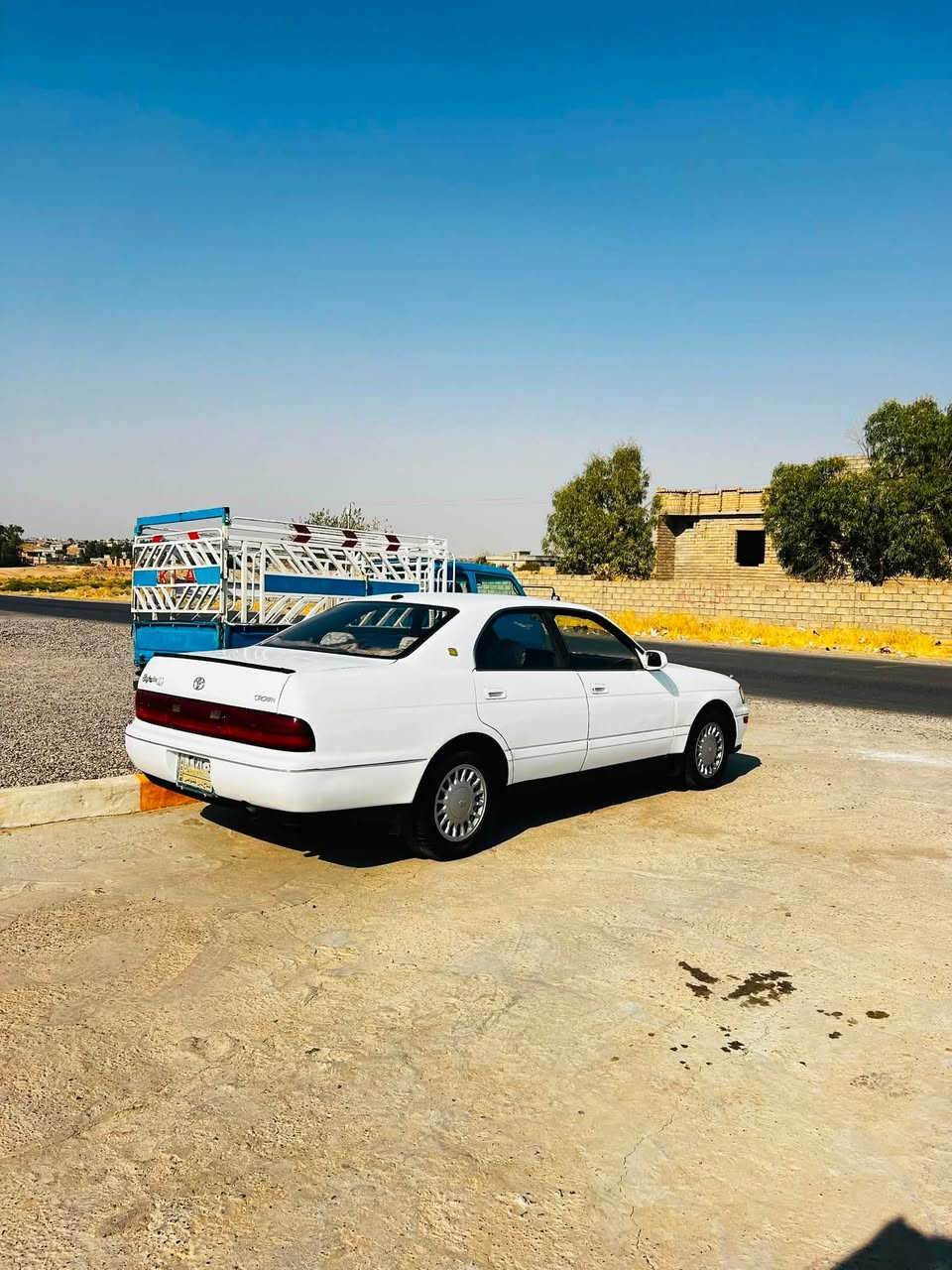 السلام عليكم سياره بطه متصل للبيع موديل 1992 محرك كير 2500 شرط تبريد ثلج صدر تايرات كلو نضيف رقم صلاح الدين الماني شرط التحويل بيها مكانين صبغ ازغار فقط سياره بلاديه وجاهزه
سعر 57 وبيها مجال
اتصال ***********
