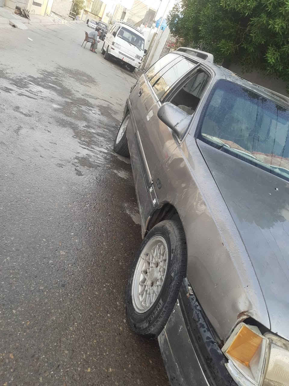 سلام عليكم سيارةالبيع وبل وميكة ستيشن موديل 1991 رقم ديالى سنوية إلى 2029 سعر 17 ورقة المكان ديالى بلدروز رقم الهاتف  
***********
