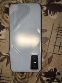 انفنكس GT30 برو • ٢٥٦ • بطارية ٩٨