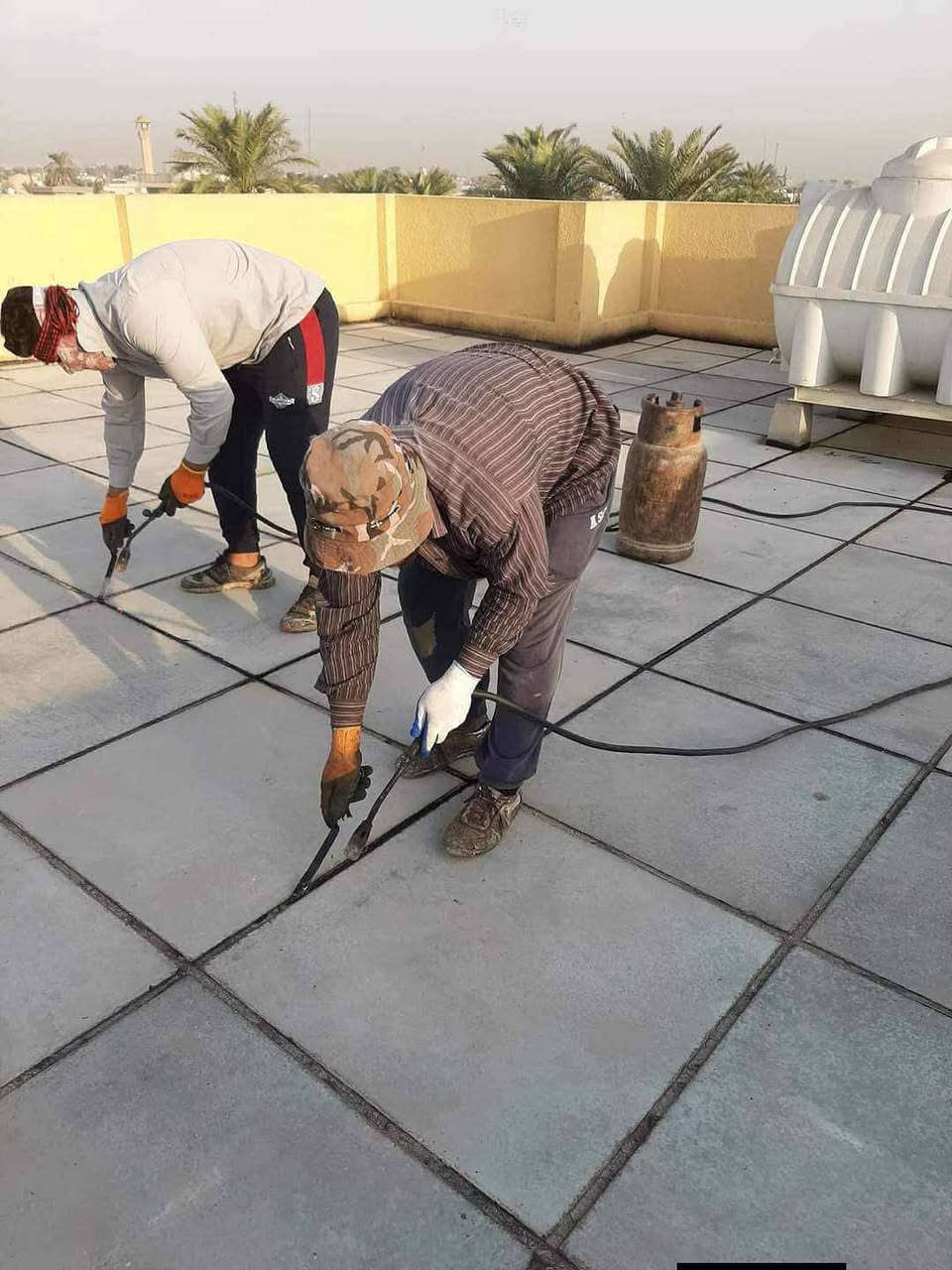 تطييبك شتايكر سطح بأيدي ماهرة
لا تنتظر المطر حتى يسبب لك مشاكل…
استغل الفرصة قبل موسم الشتاء والأمطار 🌧️❄️

✔️ شغل مضمون
✔️ خدمة سريعة ومتقنة
✔️ أسعار مناسبة للجميع

📍 للحجز أو الاستفسار الاتصال بالرقم الموجود ***********
