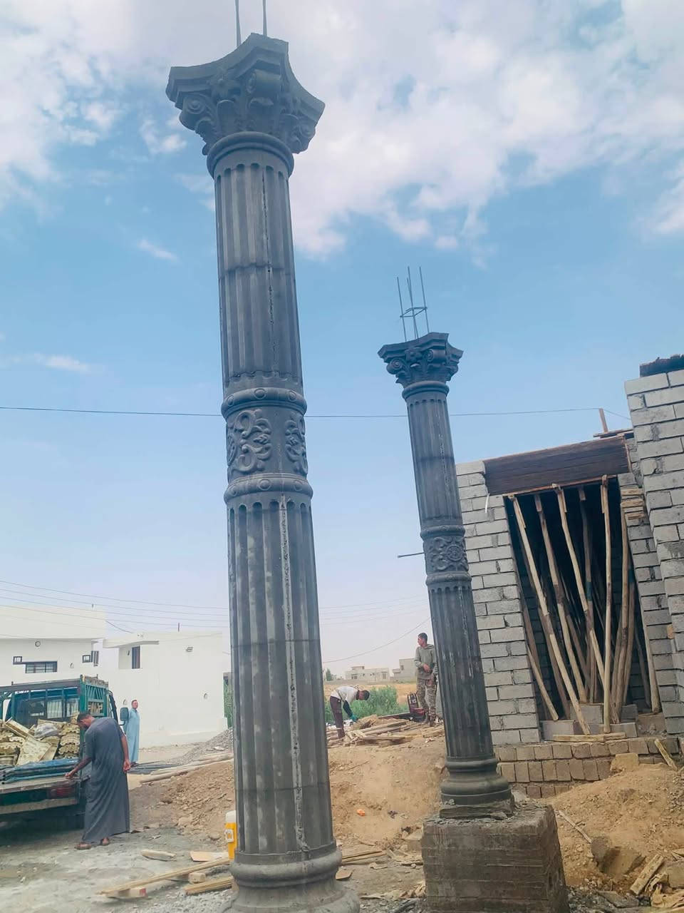 السلام عليكم
للبيع دنك ملكي:  ارتفاع 4 متر: العدد 3 دنك

مستخدمات قليل: 4 صبات

سعر الوحده 600: 

الموقع ناحية القيارة

للمعلومات اكثر أتصل

***********
