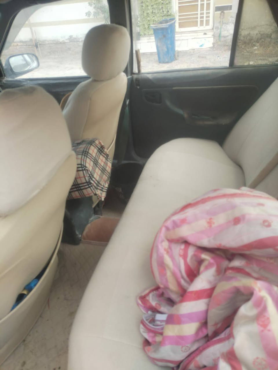 السلام عليكم سيارة دايو بروكهام رقم بابل موجودة بالنجف سيارة  شرط المداور مكينة وكير نشطات الكشر شوف عينك كلش نضيف بي خياسات كلش كلش قليلات سيارة احلة من صور سعر ب 28بيه مجال حك الجية رقم صاحب السيارة ***********
