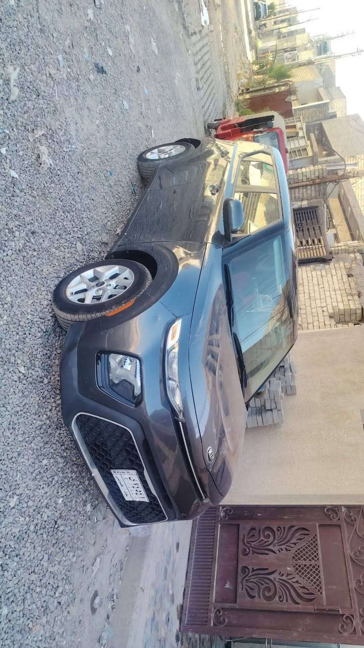 كيا صول موديل 20 بسمي
موصفات S

محرك 2000دوش بنزين عادي

ضربه نشره ويه الصور كله خارج لا وصل الغود لا شاصي نفسه مرجعي

مكان بغداد

رقم ***********

موصفات حساسات خلفي امامي  شاشة عطال فول تحكم ستيران  جهتين  طفاء ذاتي عنده وقوف 

سياقه ذاتيه

كامره دوراه

3 انضمات سياقه
سعر 125
