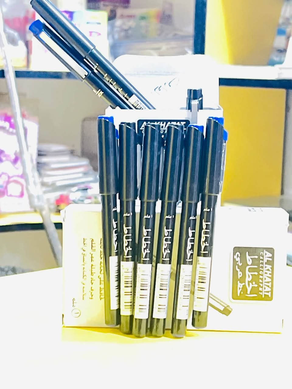 :

🖊️ القلم الجاف الخطاط 🖊️
لأن الكتابة الحلوة تبدأ من قلمك ✨

قلم الخطاط ✍️
✔️ كتابة ناعمة وواضحة
✔️ حبر أسود أنيق
✔️ مناسب للطلاب والموظفين والاستخدام اليومي
✔️ تصميم عملي ومريح للكتابة

📚 متوفر الآن في مكتبة الولايه
📍 العنوان: الكوت – حي جهاد – شارع بيت صبر
📞 ***********

مكتبة الولايه… كل ما تحتاجه من أدوات مكتبية 📚❤

نص مكتوب في الصور:
- لأن كل كلمة .. تستحق أن تكتب القلم الجاف الخطاط للكتابة الدقيقة والجميلة خط واضح ودقيق مثالي للكتابة والرسم حبر أسود قوي لا يتلاشى ولا يبهت مقاوم للماء ويتحمل الاستخدام الطويل مناسب لجميع الأسطح والأنواع اختيارك الأمثل للكتابة الدقيقة متوفر الآن في مكتبة الولايه سعر مميز وجودة عالية مكتبة الولايه العنوان: الكوت - حي جهاد شارع بيت صبر *********** نكتب أفكارك بكل وضوح