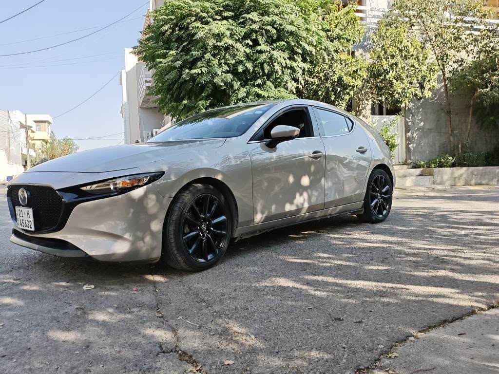 مازدا 3 موديل 2022 AWD
دووپارچه بوياخ
مواسفات سليكت
40000كم روشتوه 
سنه وى تا 2030 تازه يه
ژماره ته له فوون *********** السليمانية, العراق
