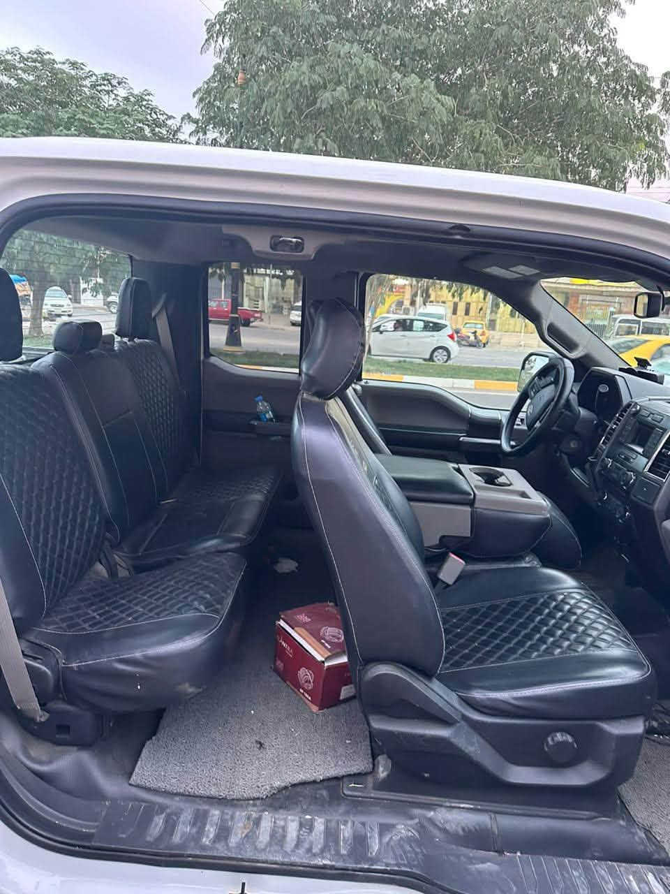 فورد F150 موديل 15 محرك جديد 6 سلندر حادثها خلفي باب البدي
***********
