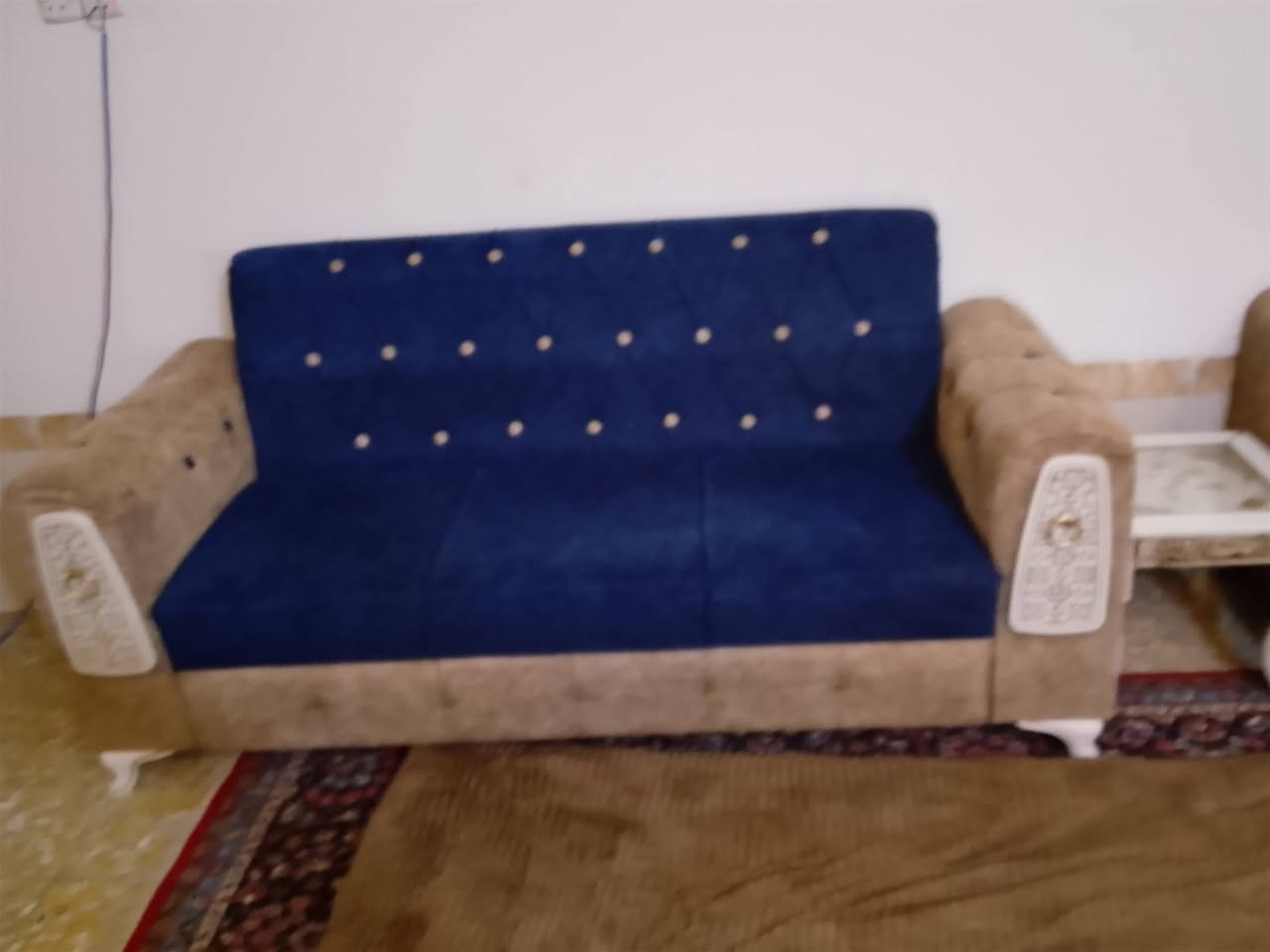 تخم • قفل • واتساب