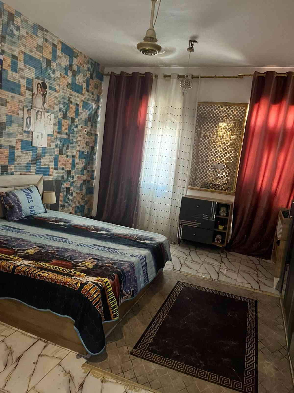 اعلان بيع منزل سكني 🏡
الموقع: بغداد - منطقة الدوانم - شارع أبو نزار

المساحة: 85 متر مربع
​تفاصيل المنزل
​الطابق الأول: مدخلان، صالة، غرفة نوم، وخدمات.
​الطابق الثاني: غرفة نوم، حولي (ممر/موزع وسطحي)، وسطح.
​للتواصل والاستفسار:

📞 ***********
