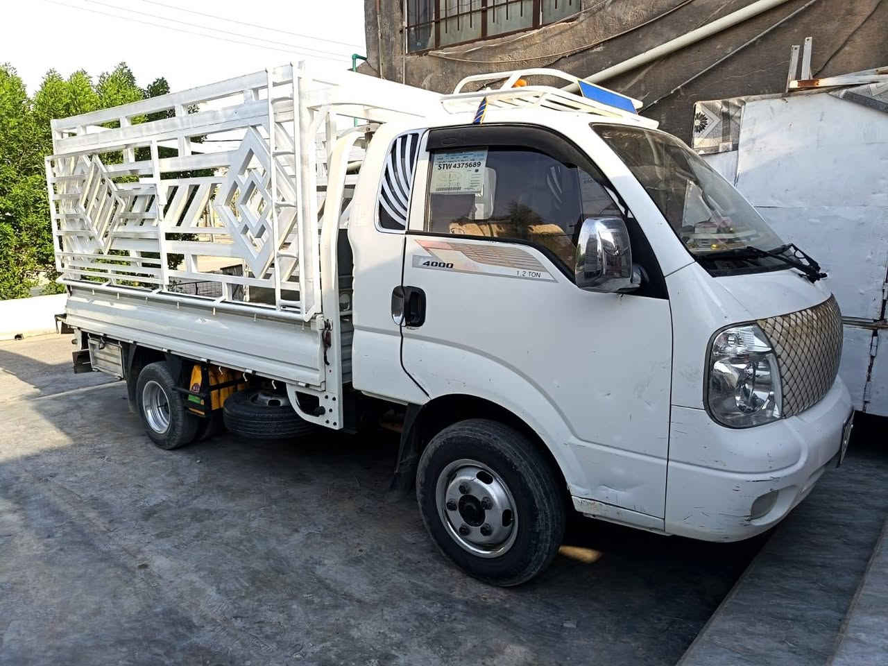 كيا فحل 2010 مال جَنّاي وجاهزة للشغل 🚗💨
​المحرك: 271 بحالة ممتازة
​التبريد: شغال 100%
​التانكي: كاز 120 لتر
​الإضافات: تاير خلفي محول 14 / ستند 27 / شاشة وكاميرا خلفية
​السياره : باسمي، رقم ديالى، والسنوية لغاية 2028/5
​📲 للإستفسار: [***********]
السعر 113$
العنوان ديالى المقدادية
