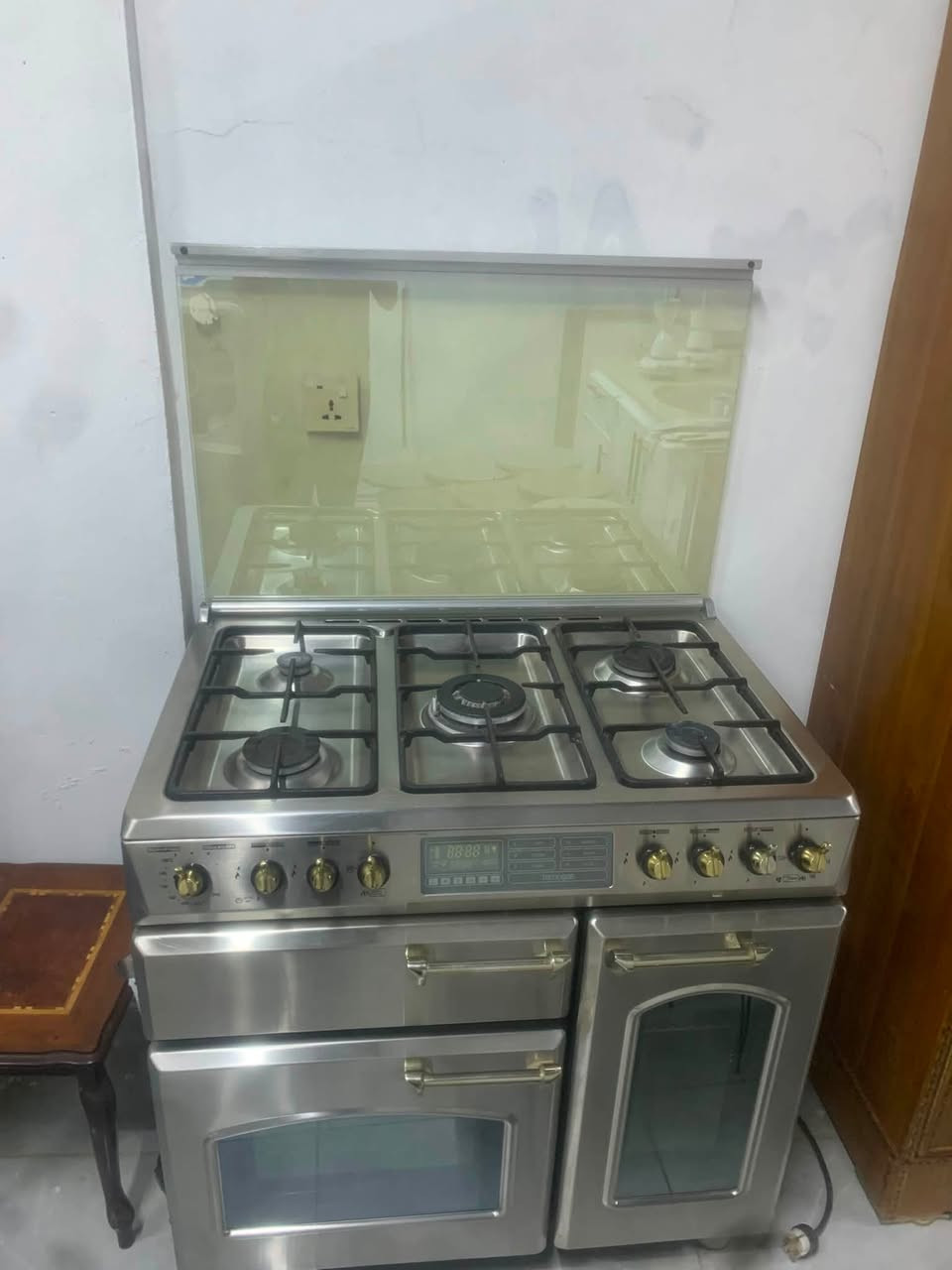 ‏طباخ مستعمل نظيف كلش
***********
