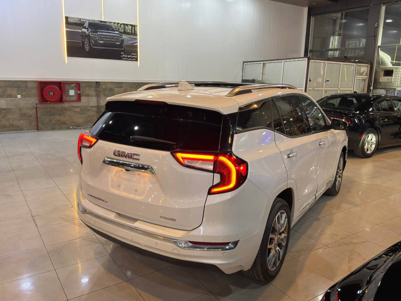 GMC Terrain Denali 2024
فول مواصفات 
٣ قطعة + شبر باب بدون دواخل 
لاستفسار اتصل رقم 
*********** أربيل, العراق
