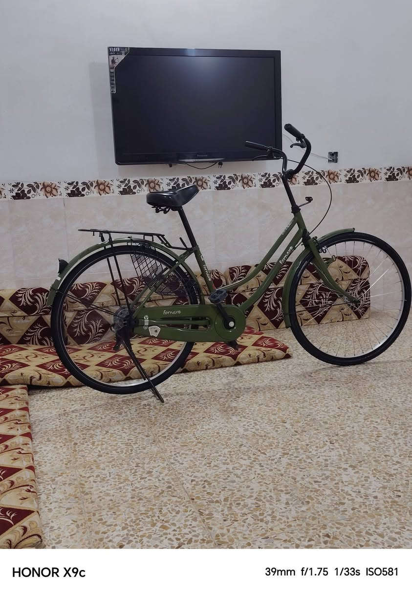 باسكل للبيع
باسكل نضيف 

130 وبي مجال 

مكان ال بدير

 حي صكبان 

توصيل عليك انت تجي تاخذه 

***********  فقط اتصال

