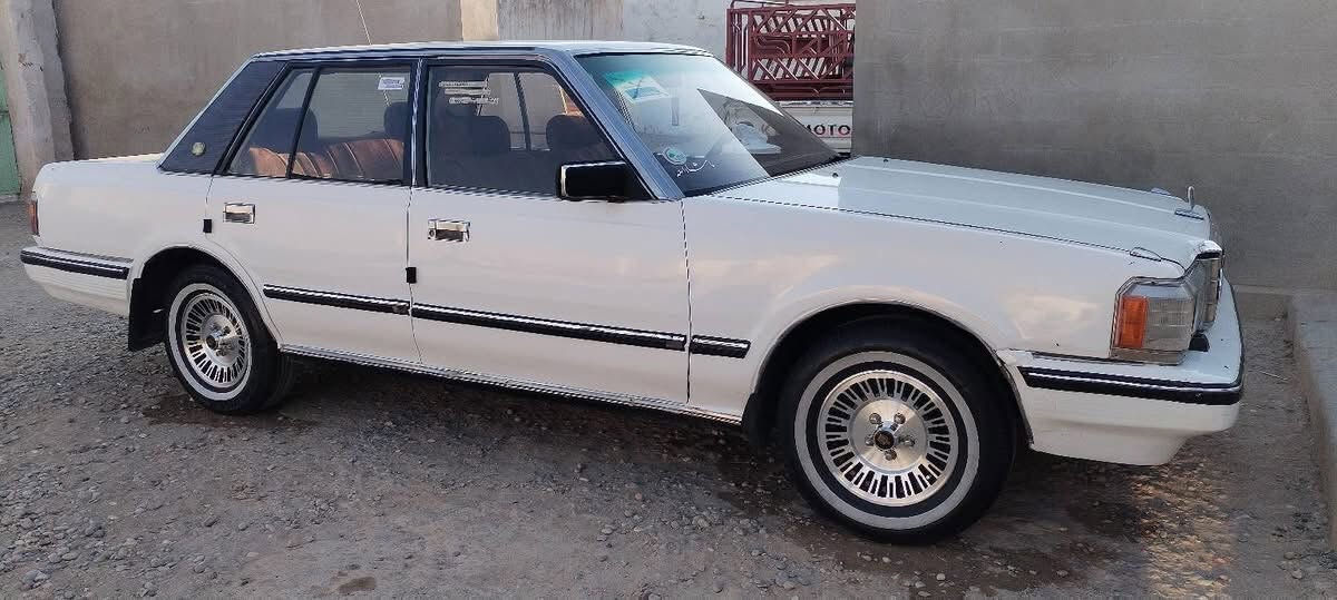 السلام عليكم سوبر1984محرك fm بسمي رقم نينوى سنويه وهزه صار شهرتخم تاير كهرباىيات كلهه شغاله بس التبريد عاطل سعر48وبيهه مجال تليفون *********** بي واتساب
