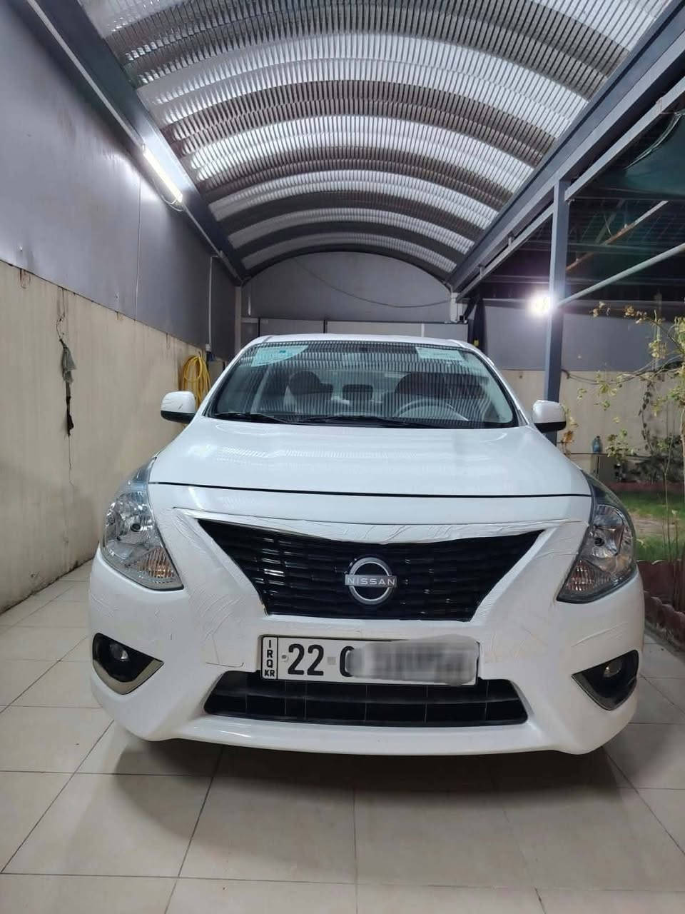 للبيع: نيسان صني 2025 (رقم أربيل) 🚘
​المواصفات والتفاصيل:
• النوع: نيسان صني (Nissan Sunny)
• الموديل: 2025
• الرقم: أربيل (سنوية جديدة / تحويل والتحويل ثاني يوم)
• الحالة: بحالة الزيرو / مكفولة من الصبغ والحادث 
• المحرك والكير: 4 سلندر اقتصادية جداً بحالة الشركة
• المواصفات: شاشة، كاميرا، تحكم استيرن، ABS، تبريد ثلج، وسائد هوائية (Airbags)
• المكان: النجف / الكوفة
​📌 السعر: مناسب 125 وبيه مجال بسيط للطيبين بعد المعاينة
للاتصال والاستفسار..***********..☎️
