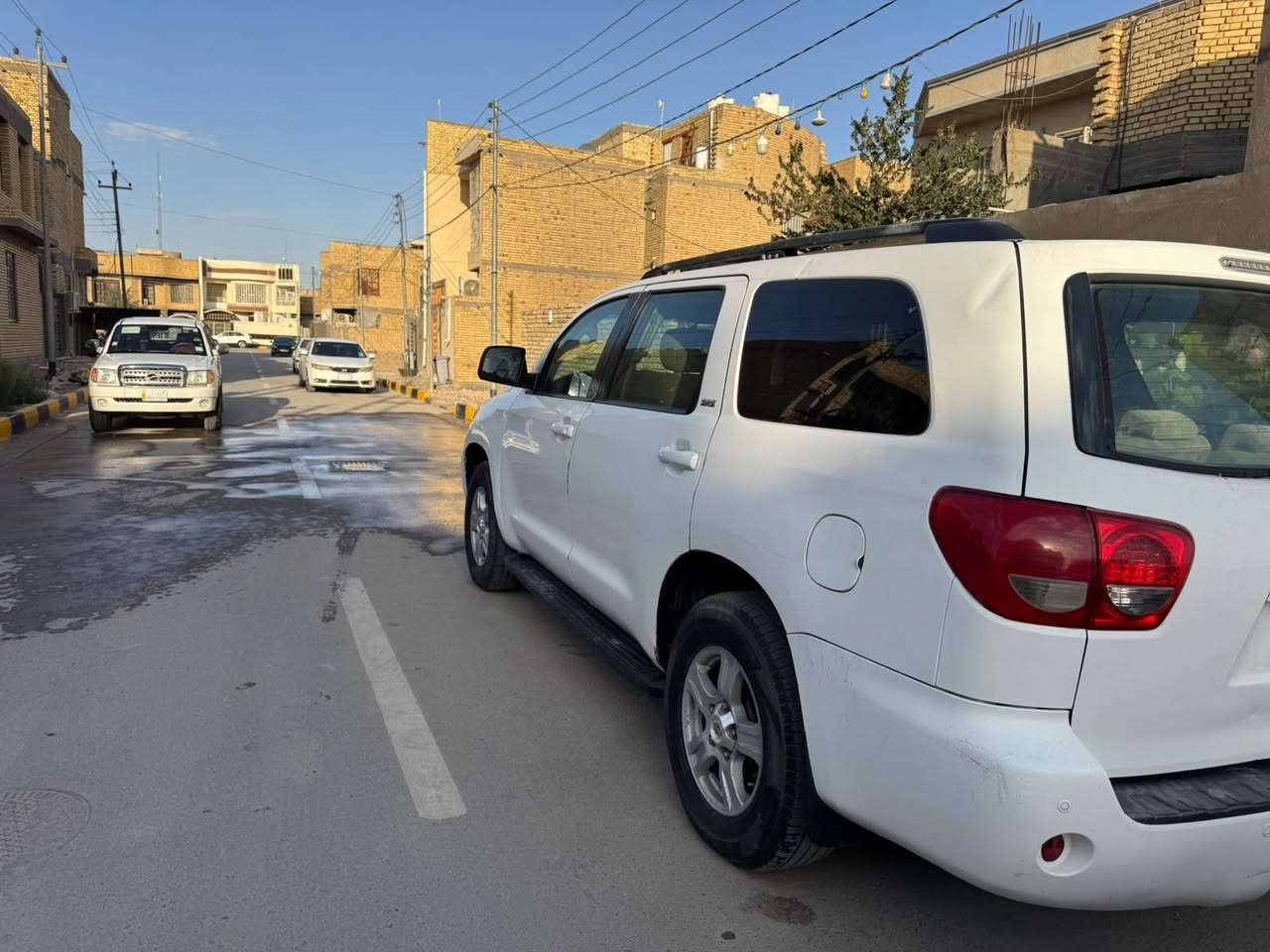تويوتا سكوايا • ٢٠١١ • رقم بغداد