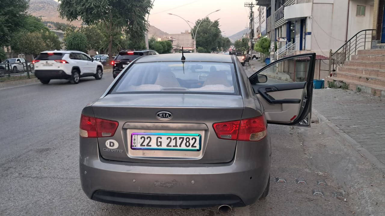 KIA Cerato
‎
‎ریکلام.....
‎کیا سیراتۆ مۆدێل 2012 بۆ فرۆشتن.
‎ڕەنگ  نەفتی
‎گێڕ عادی   گێڕ و مەکینە بەشەرت
‎سبوغ   دوو پارچە و شانەکی بۆیاغە
‎تەزرەی هەیە
‎ڕەقەم و سەنەوی نوێیە بەناوی خۆمە
‎300 هەزار رۆیشتوە
‎نرخی 68 گەڵا و معامەلە
‎  ژ.ت ***********
‎تێبینی: ڤایبەر و واتسئاپی لەسەرە
‎شوێن  سۆران
‎
‎
